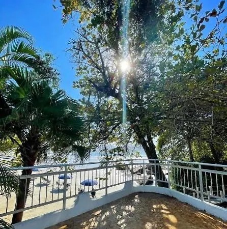 Pe Na Areia Apartment Ubatuba Exterior photo
